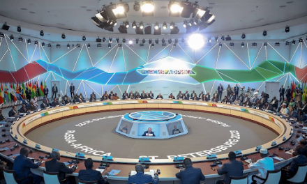 Russie-Afrique : Le sommet de la diplomatie publique et de la bataille des opinions